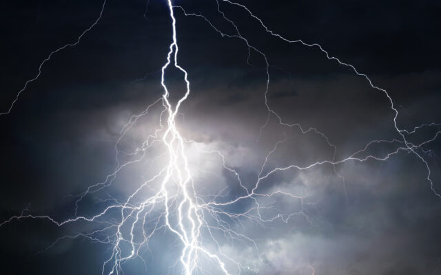 Lightning Bolt Strikes Toilet in Apartment